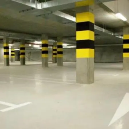 White Sky 26 Hanza Tower Pool Jacuzzi Sauna *