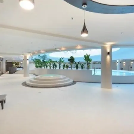 White Sky 26 Hanza Tower Pool Jacuzzi Sauna Szczecin