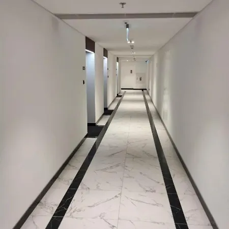 Apartment White Sky 26 Hanza Tower Pool Jacuzzi Sauna